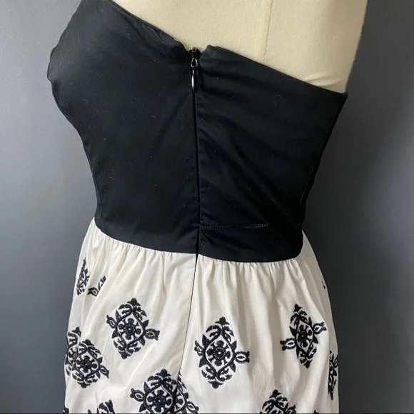 𝅺whbm dress - Picture 2 of 8